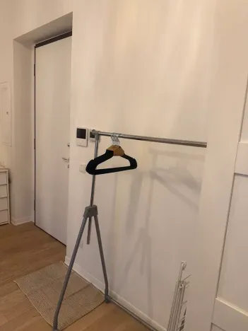 Pronájem bytu 1+kk, Praha - Smíchov, Kmochova, 25 m2