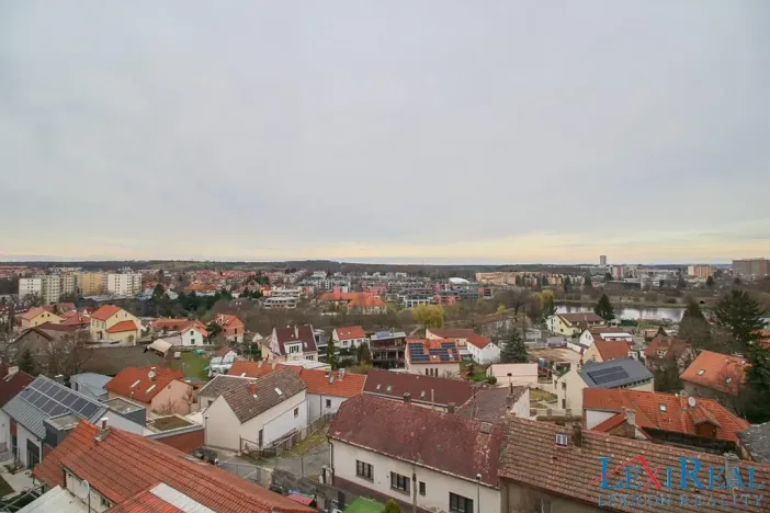 Pronájem bytu 3+kk, Praha - Liboc, Libocká, 60 m2