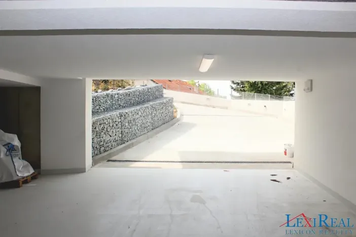 Pronájem bytu 3+kk, Praha - Liboc, Libocká, 60 m2