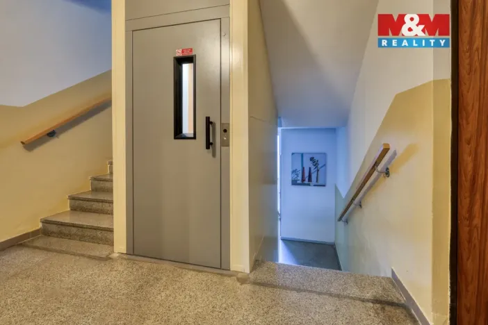 Pronájem bytu 1+1, Plzeň - Doudlevce, Skupova, 39 m2