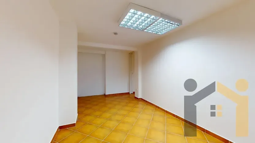 Pronájem obchodního prostoru, Praha - Hostivař, Hornoměcholupská, 88 m2