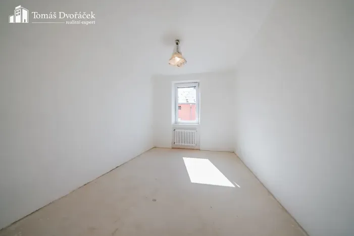 Prodej bytu 3+1, Lomnice, Tišnovská, 67 m2