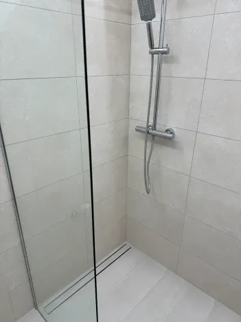 Pronájem bytu 1+kk, Praha - Vinohrady, Nad olšinami, 25 m2