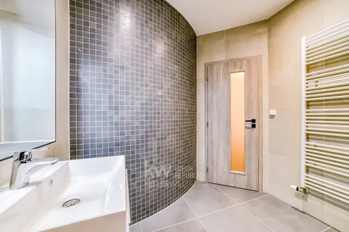 Pronájem bytu 3+kk, Cheb, 17. listopadu, 72 m2