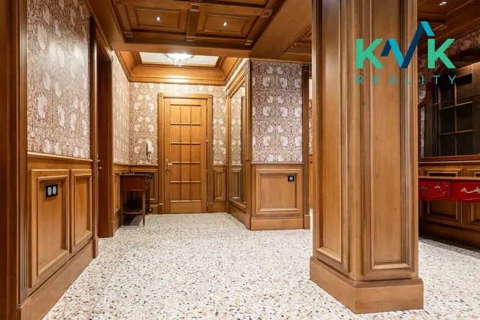 Prodej bytu 6+kk a větší, Karlovy Vary, U Imperiálu, 252 m2