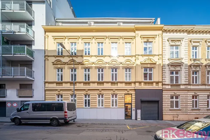 Pronájem bytu 3+kk, Brno, Spolková, 73 m2