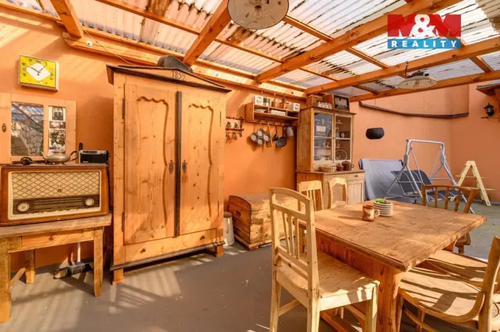 Prodej rodinného domu, Hostinné, Horská, 408 m2