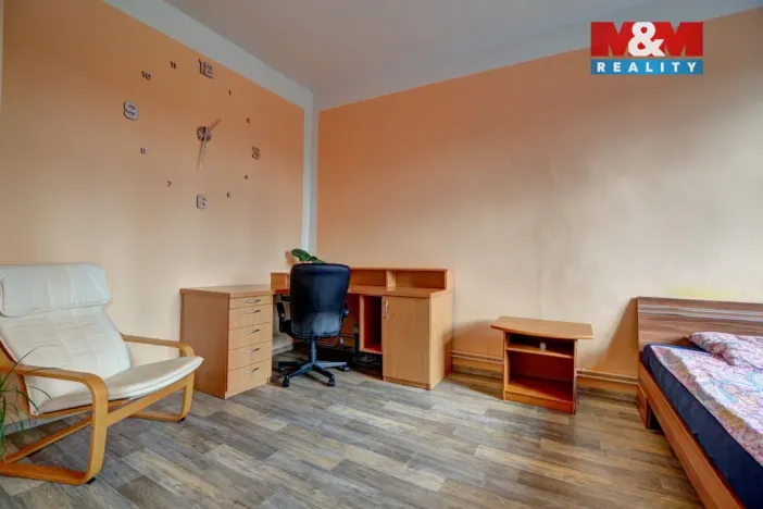 Prodej rodinného domu, Hostinné, Horská, 408 m2