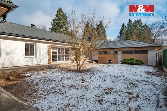 Prodej rodinného domu, Mokrovraty, 375 m2