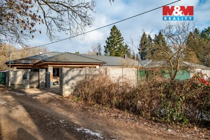 Prodej rodinného domu, Mokrovraty, 375 m2