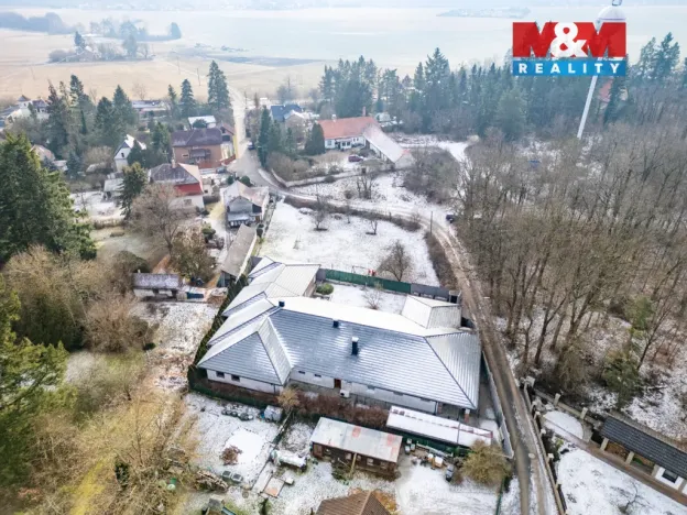 Prodej rodinného domu, Mokrovraty, 375 m2