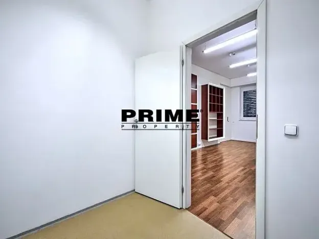 Pronájem kanceláře, Praha - Nové Město, Klimentská, 78 m2