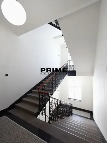 Pronájem kanceláře, Praha - Nové Město, Lazarská, 110 m2