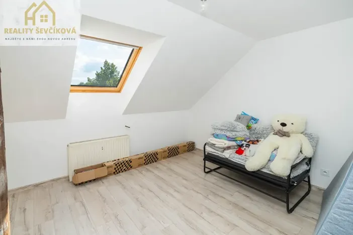 Prodej rodinného domu, Nechanice, 180 m2