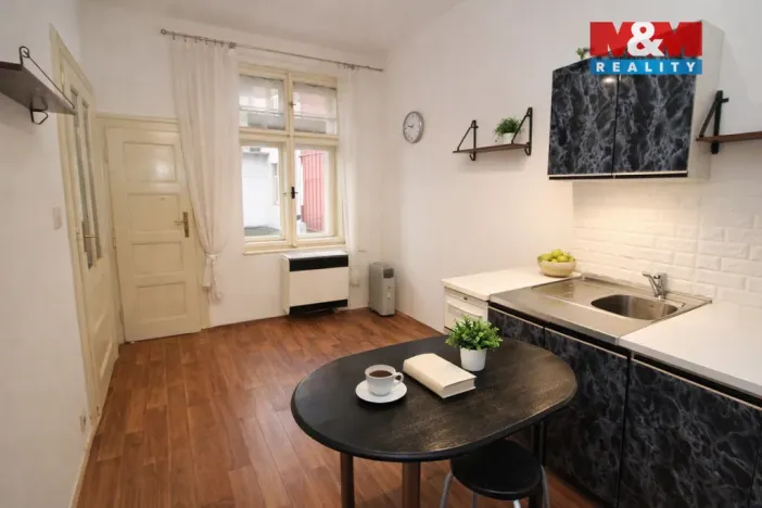 Prodej bytu 2+1, Praha - Strašnice, Nad Primaskou, 60 m2