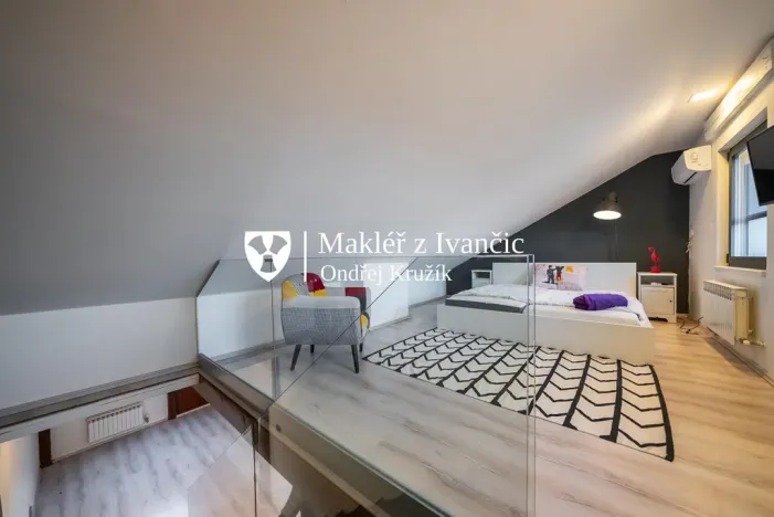 Pronájem rodinného domu, Ivančice, Jana Schwarze, 178 m2