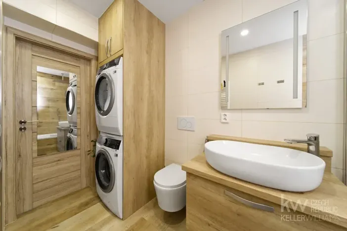 Prodej bytu 2+1, Plzeň, Na Roudné, 102 m2