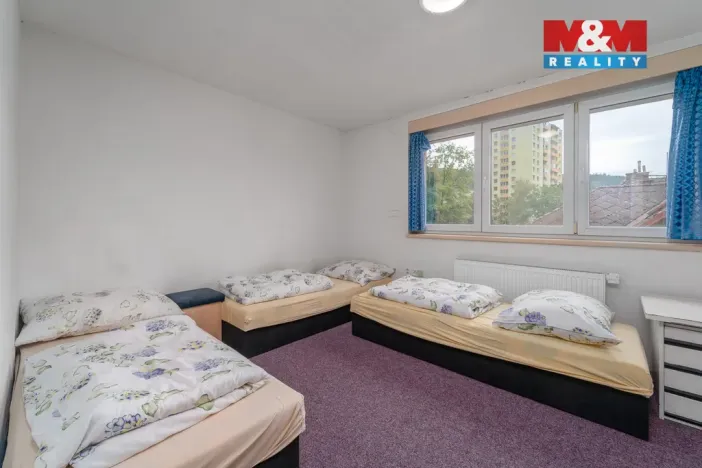 Prodej rodinného domu, Zlín - Louky, Růžová, 600 m2