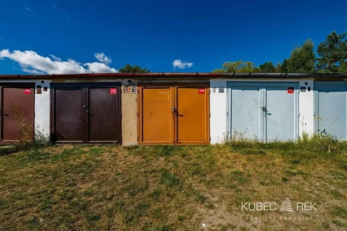Pronájem garáže, Tábor, 18 m2