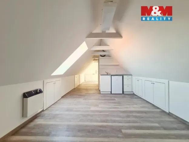 Prodej bytu 1+kk, Beroun - Beroun-Centrum, Havlíčkova, 30 m2