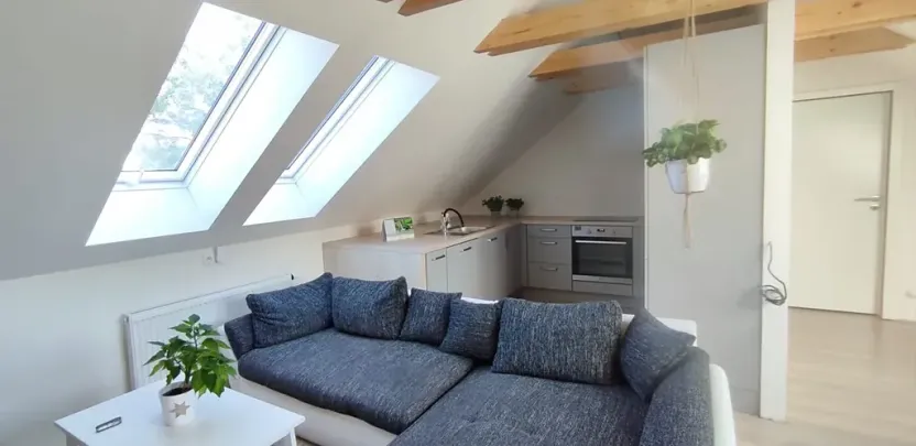 Prodej rodinného domu, Hředle, 398 m2