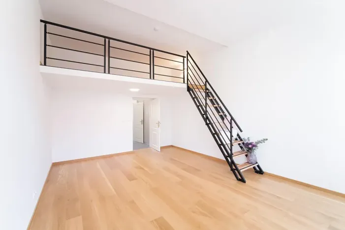 Pronájem bytu 1+1, Praha - Žižkov, Jeronýmova, 41 m2