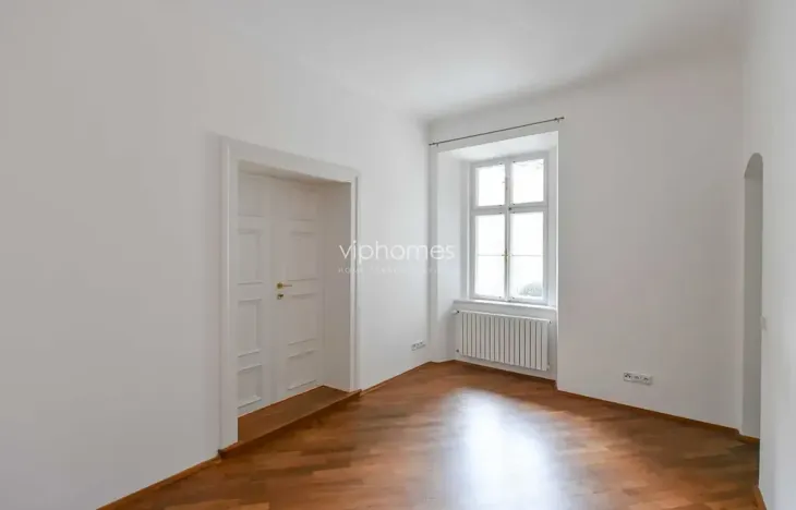 Pronájem bytu 4+1, Praha - Malá Strana, Vlašská, 170 m2