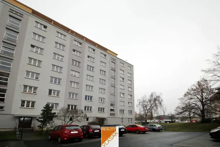 Pronájem bytu 2+1, Kadaň, Chomutovská, 56 m2