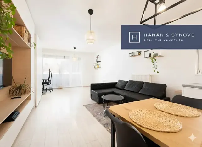 Pronájem bytu 2+kk, Rosice, Karla IV., 70 m2