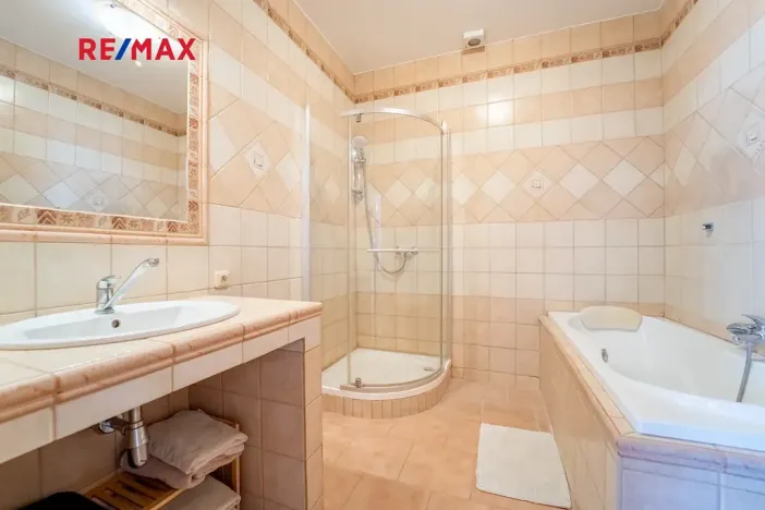 Prodej rodinného domu, Lety, Ve Škabrdli, 284 m2