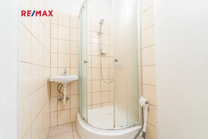 Prodej bytu 1+kk, Kladno, Americká, 34 m2