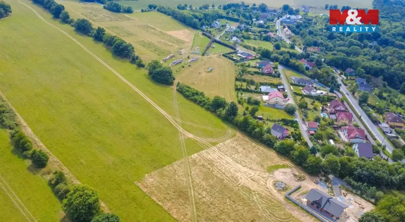 Prodej pozemku pro bydlení, Lipina, 1058 m2