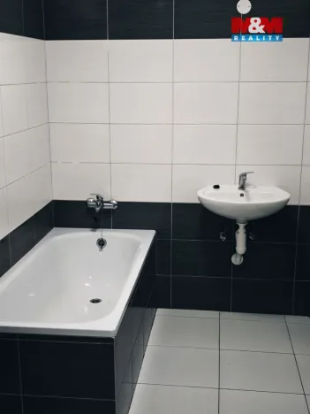 Pronájem bytu 2+kk, Ostrava - Heřmanice, Koněvova, 51 m2