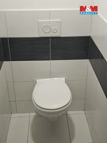 Pronájem bytu 2+kk, Ostrava - Heřmanice, Koněvova, 51 m2