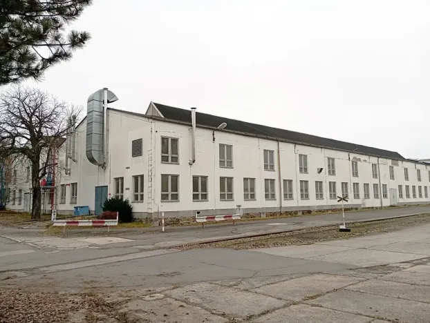 Prodej výrobních prostor, Sezimovo Ústí, náměstí Tomáše Bati, 69980 m2