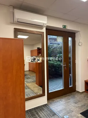 Pronájem kanceláře, Brno, U Leskavy, 92 m2