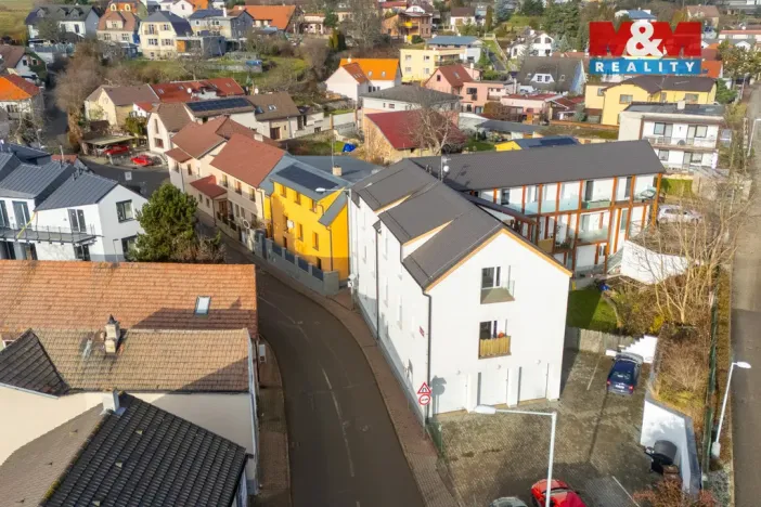 Prodej bytu 2+kk, Praha - Lochkov, Cementářská, 46 m2