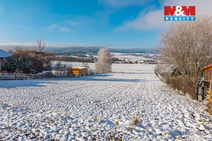 Prodej pozemku pro bydlení, Lipí, 1750 m2