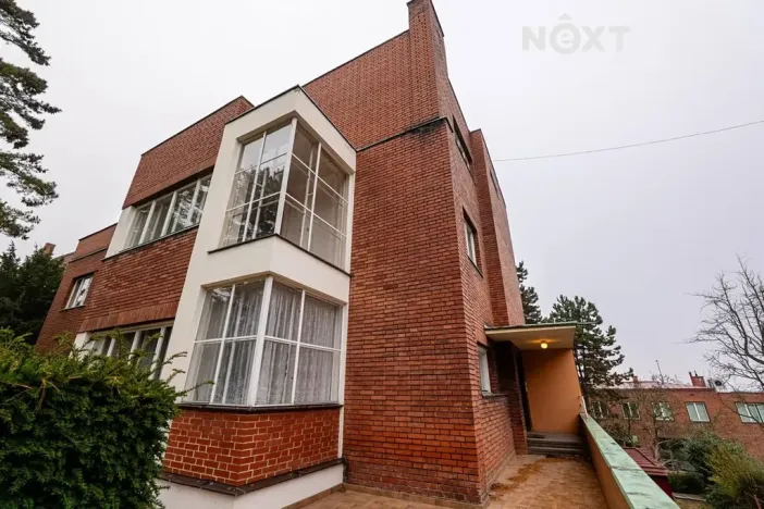 Pronájem bytu 4+1, Praha - Střešovice, Střešovická, 132 m2