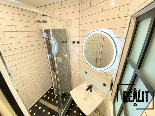 Pronájem bytu 1+1, Praha - Malá Strana, Újezd, 49 m2