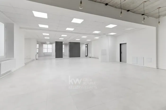 Pronájem kanceláře, Tábor, Berlínská, 427 m2