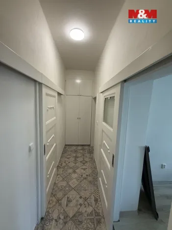 Pronájem bytu 2+1, Krnov - Pod Cvilínem, Čsl. armády, 50 m2