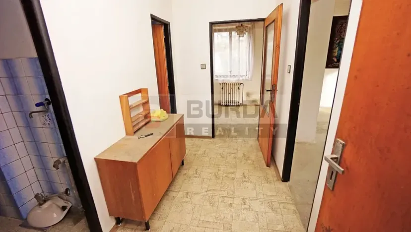 Prodej podílu rodinného domu, Zeleneč, Kasalova, 285 m2