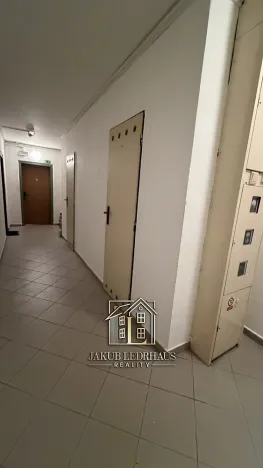 Prodej bytu 2+kk, Praha - Kamýk, Smotlachova, 44 m2