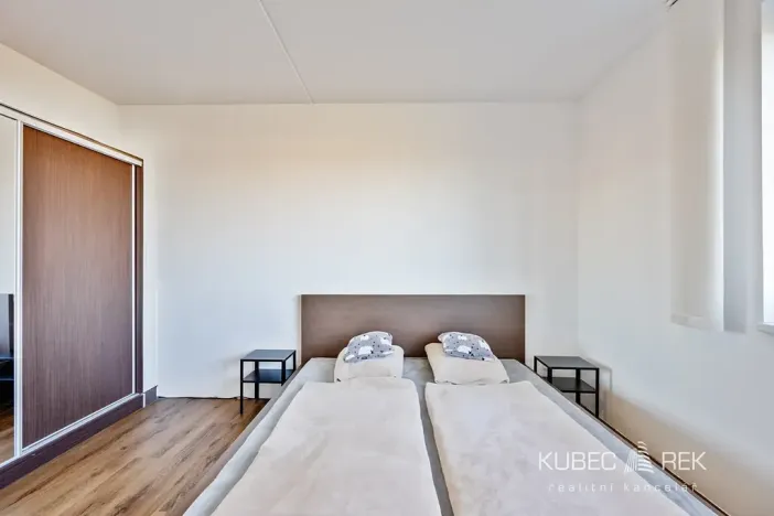 Prodej bytu 2+1, Tábor, Nad Obchvatem, 63 m2