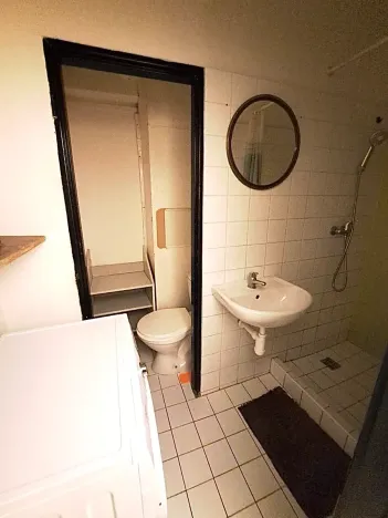 Pronájem bytu 1+kk, Praha - Radotín, Vrážská, 28 m2