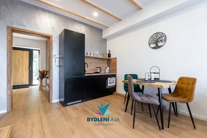 Prodej rodinného domu, Bystřany, 284 m2