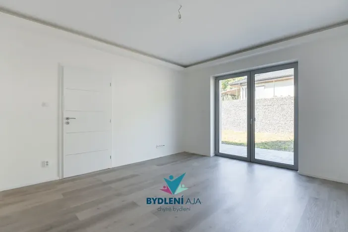 Prodej rodinného domu, Dubí, V Aleji, 206 m2