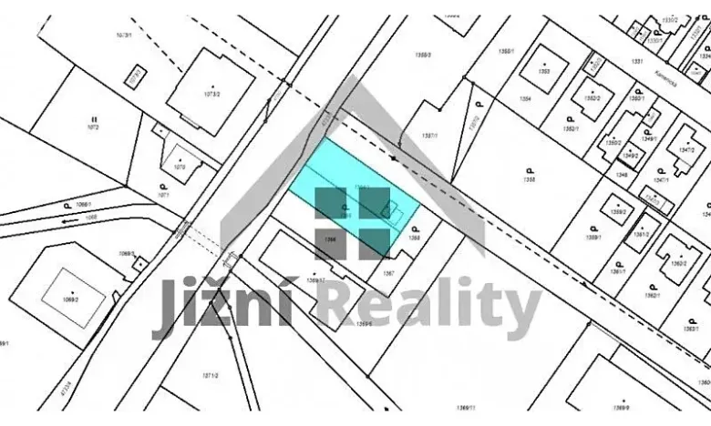 Prodej komerčního pozemku, České Budějovice, Pražská tř., 1035 m2