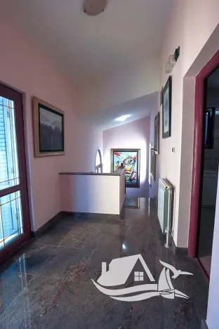 Prodej rodinného domu, Šušanj, Černá Hora, 390 m2